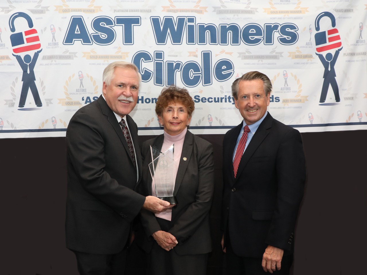 Fortior Solutions President and CEO Jim Robell Named Person of the Year for Platinum Level 2022 ‘ASTORS’ Homeland Security Industry Leadership & Innovation